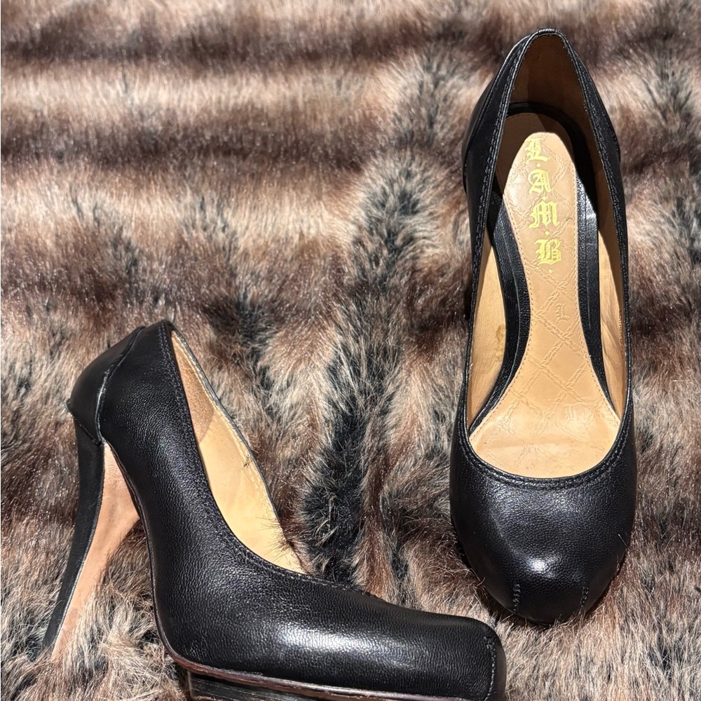 Vintage Gwen Stefani L.A.M.B. Black leather stiletto heels